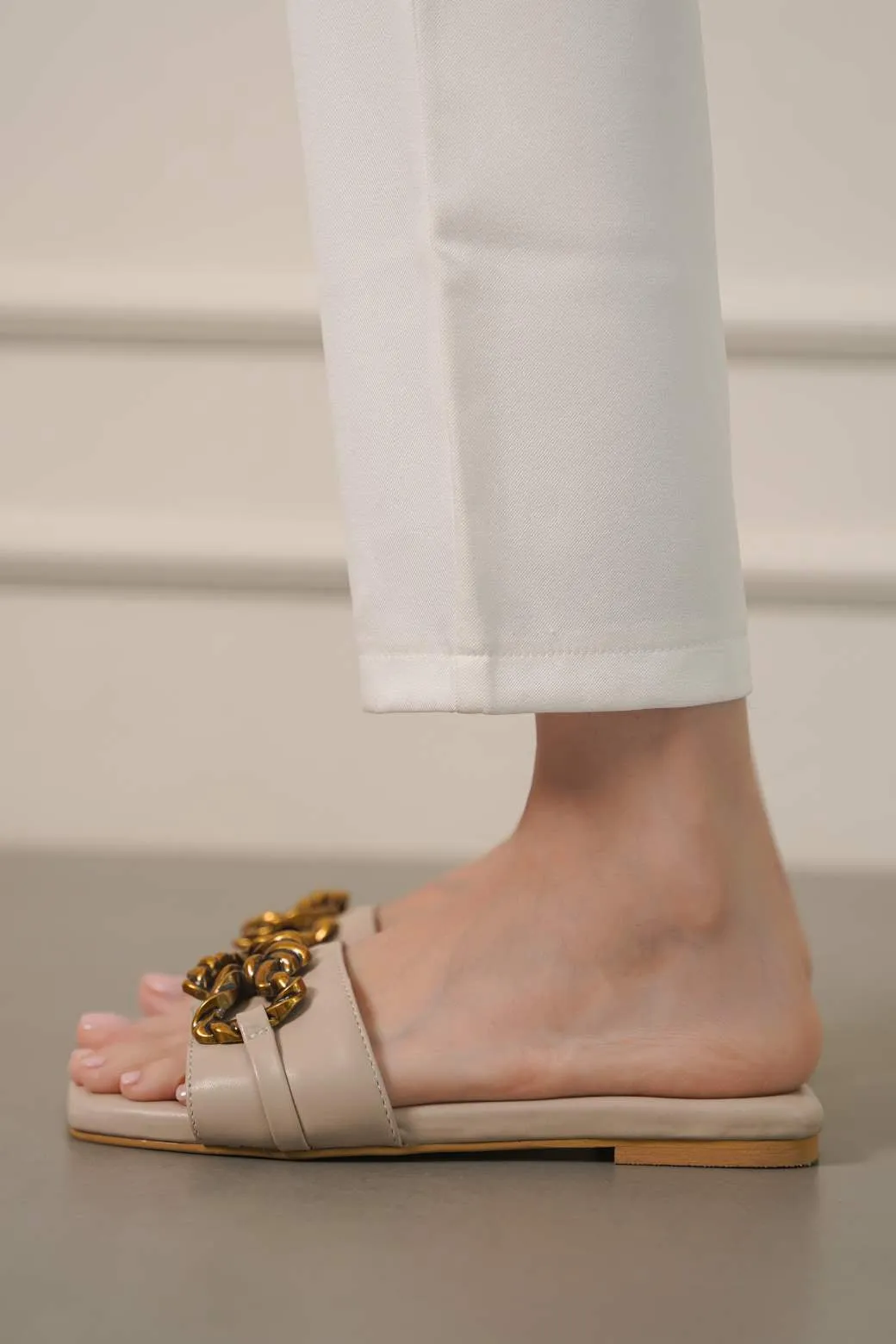 EMBELLISHED SLIDES