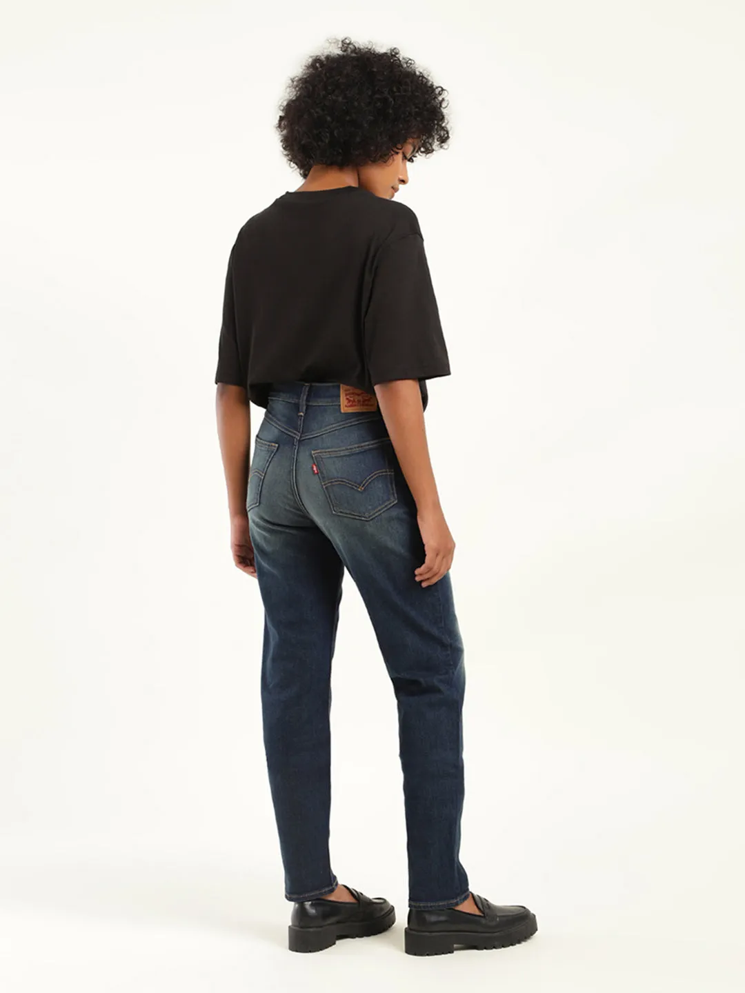 Women's 80s Blue Tapered Fit High Rise Jeans