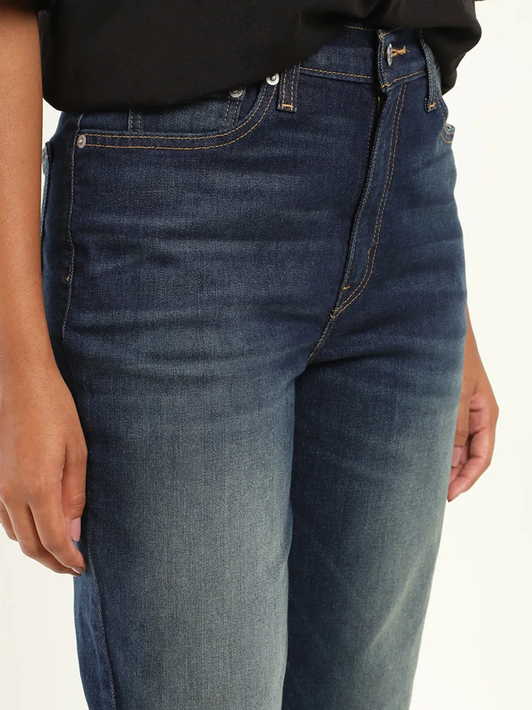Women's 80s Blue Tapered Fit High Rise Jeans